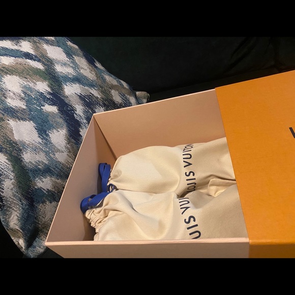 Louis Vuitton loafers main image 4